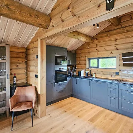 In With Sauna *