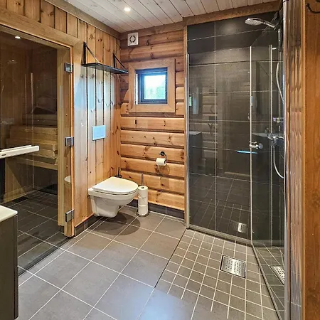 In With Sauna